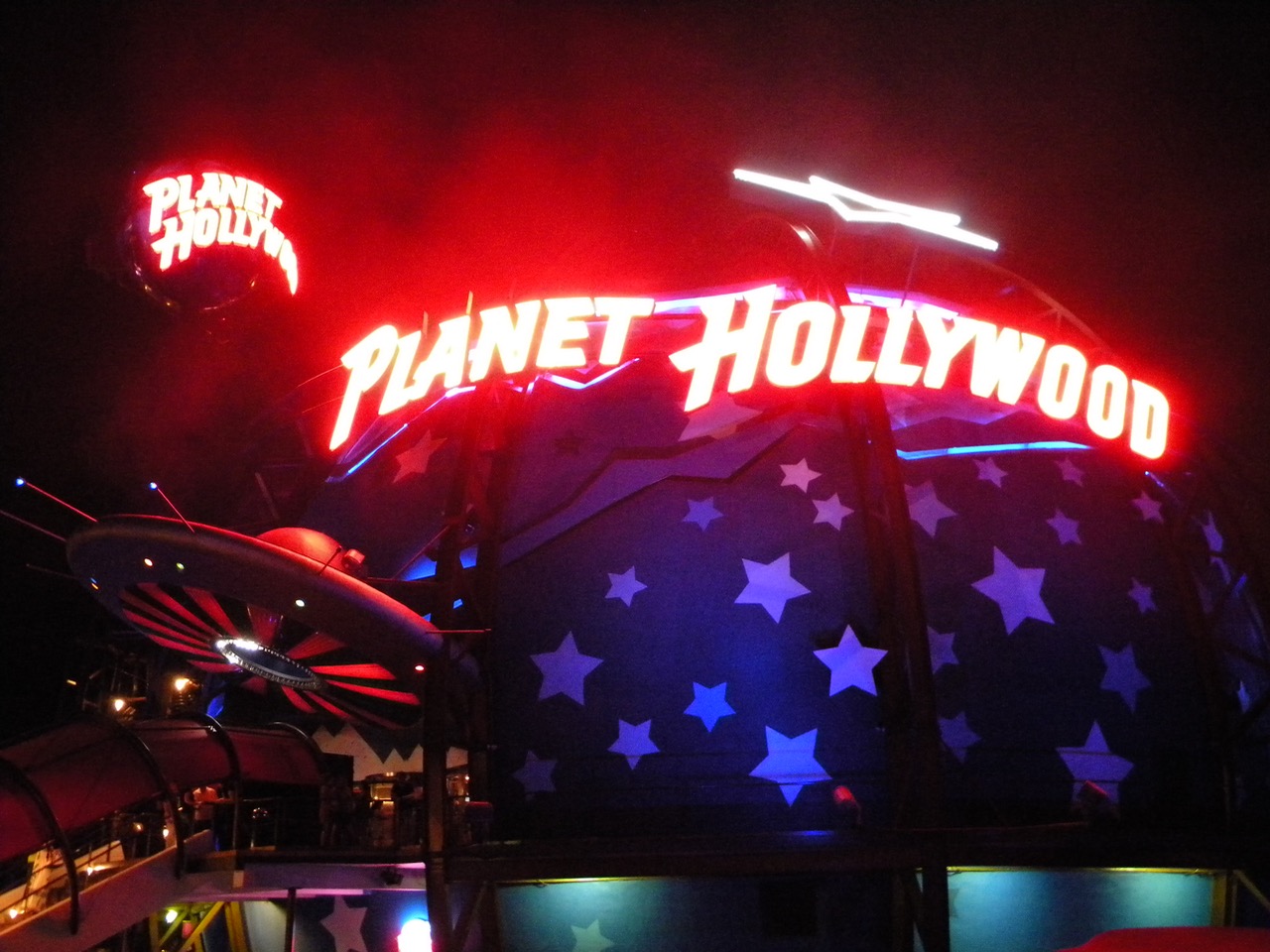 When Planet Hollywood opened, lines backed up for hours. It became the most successful restaurant and retail unit in its chain. Photo by J. Jeff Kobrer.