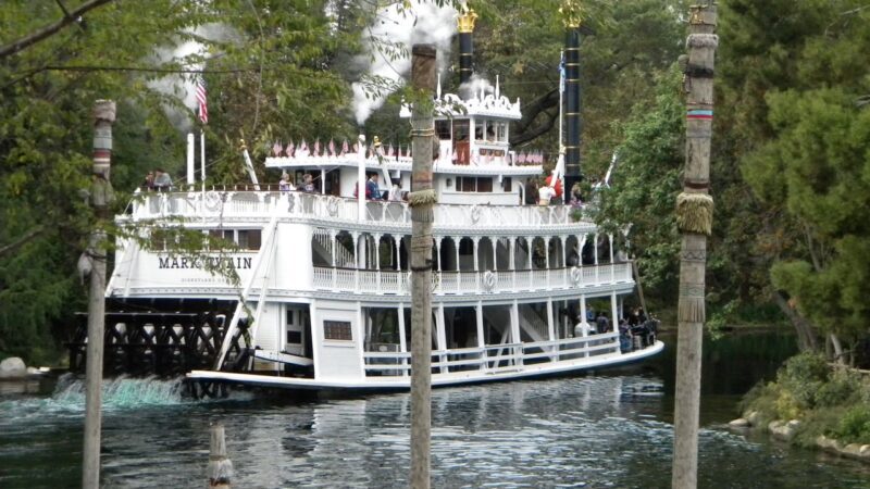 Disneyland's Mark Twain: Learning From One's Mistakes