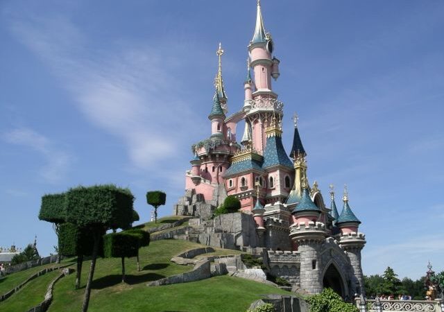 Disney Dragon Week: Maleficent Disneyland Paris
