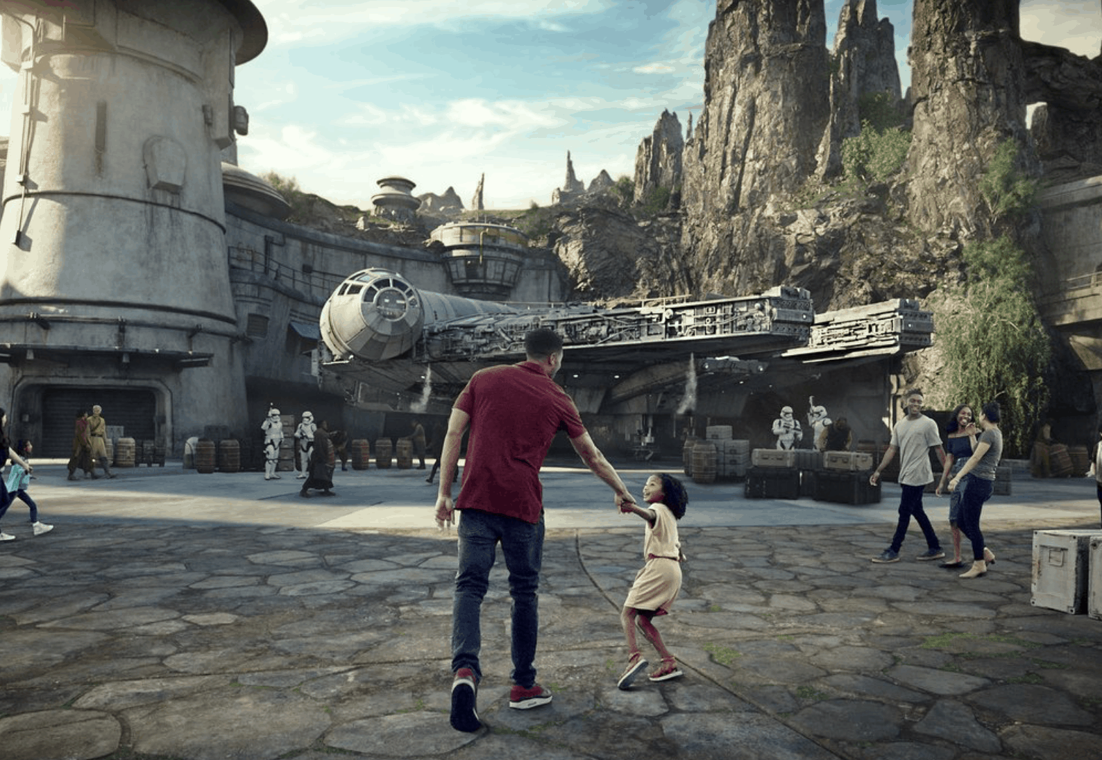 Episode 19: Is Star Wars Galaxy's Edge Worth the Hype?